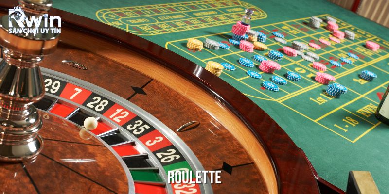 Roulette hay còn được gọi với cái tên quen thuộc là vòng quay may mắn